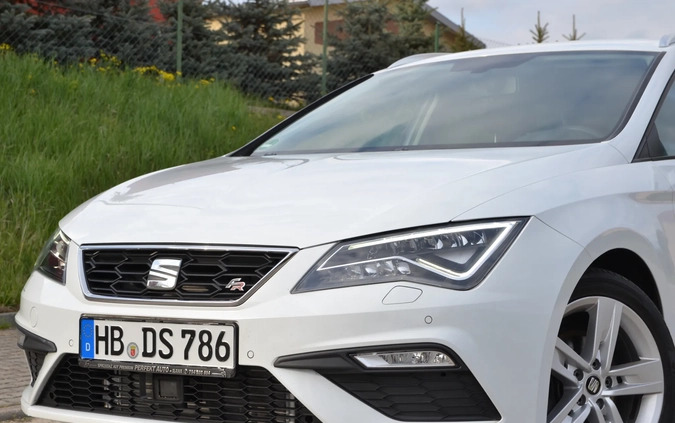 Seat Leon cena 63800 przebieg: 170587, rok produkcji 2017 z Iława małe 781